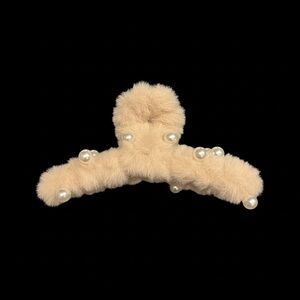 Faux Fur Pearl Hair Claw Clip in Beige
